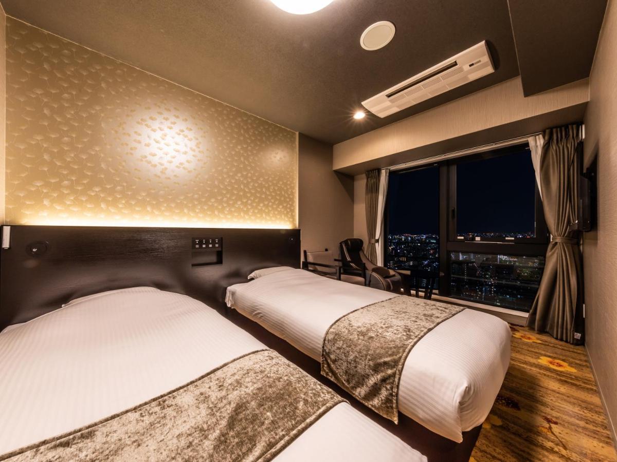 Apa Hotel Shin Osaka Eki Tower Exterior photo